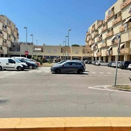 Ad Un Passo Dal Mare Apartamento Porto SantʼElpidio Exterior foto