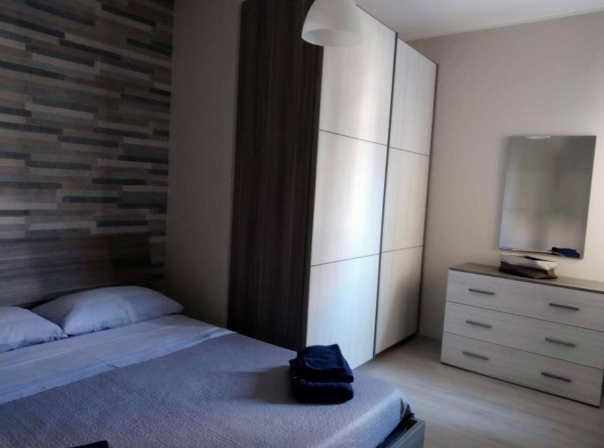 Ad Un Passo Dal Mare Apartamento Porto SantʼElpidio Exterior foto